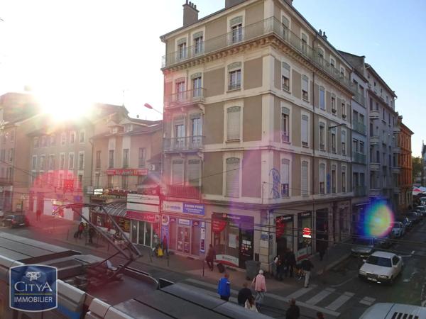 Appartement à louer 2 pièces 49.97m² Grenoble (38000)
