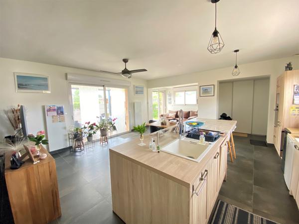 Très bel appartement en rez de jardin Coté bassin à Ares