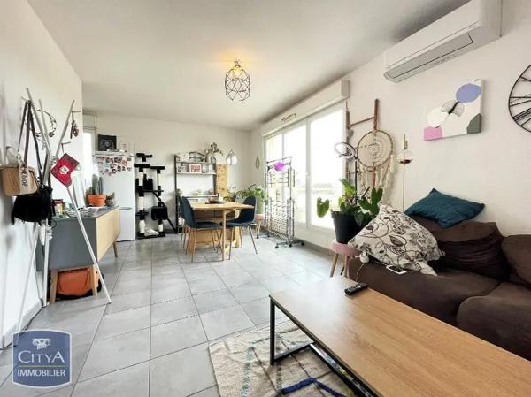 Appartement à louer 2 pièces 44.56m² Châteaurenard (13160)