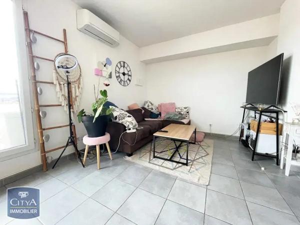 Appartement à louer 2 pièces 44.56m² Châteaurenard (13160)