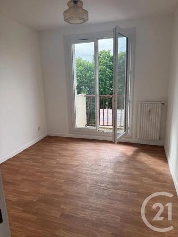 Appartement F3 à vendre  3 pièces - 59,85 m 2   COMPIEGNE  - 60