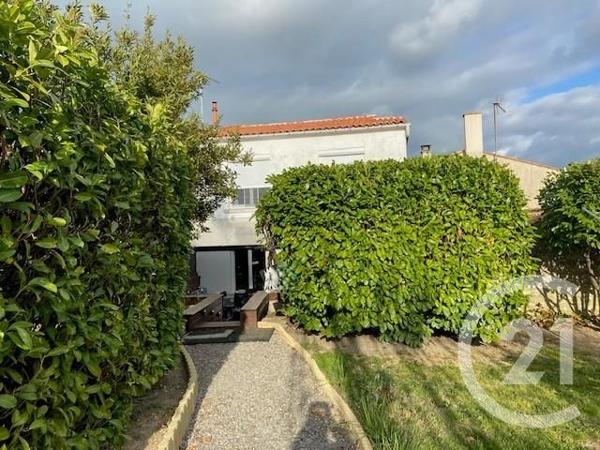 Maison à vendre  3 pièces - 90 m 2   LA ROCHELLE  - 17