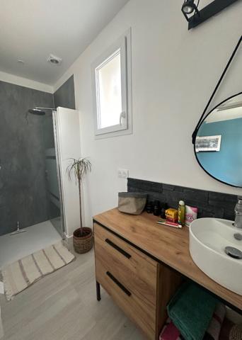 MAISON 4 CHAMBRES JARDIN GARAGE ET CAVE DANS LE TRIANGLE D'OR