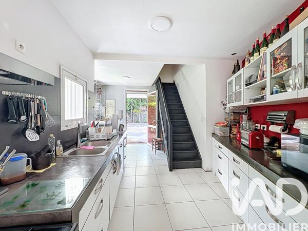 Maison à vendre 6 pièces 252 m² Saint-Pierre