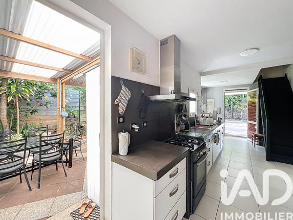 Maison à vendre 6 pièces 252 m² Saint-Pierre