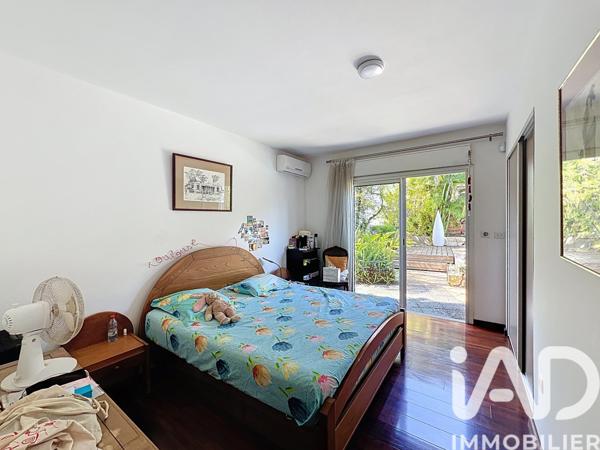 Maison à vendre 6 pièces 252 m² Saint-Pierre