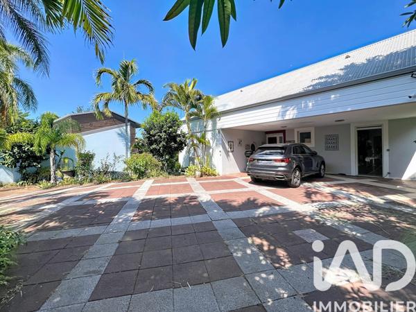 Maison à vendre 6 pièces 252 m² Saint-Pierre