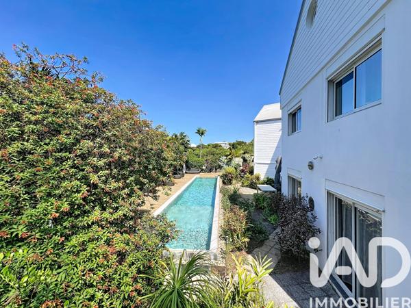 Maison à vendre 6 pièces 252 m² Saint-Pierre