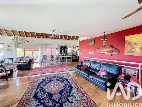 Maison à vendre 6 pièces 252 m² Saint-Pierre