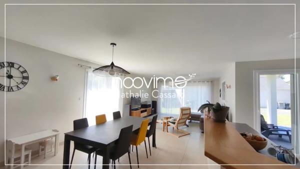 Maison plain-pied familiale de 142 m2 4 Chambres sur 1400 m2