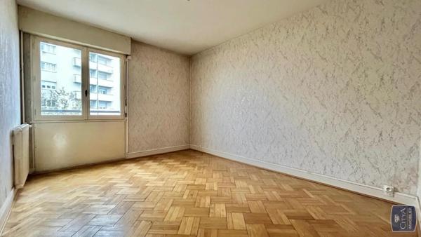 Appartement à vendre 4 pièces 86m² Orléans (45000)