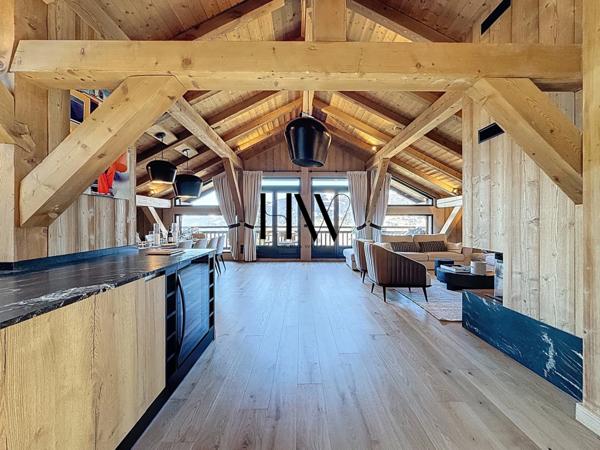 Bien d’exception à Megève – Appartement entièrement rénové avec vue panoramique et accès skis aux pieds