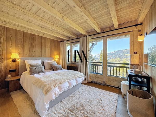 Bien d’exception à Megève – Appartement entièrement rénové avec vue panoramique et accès skis aux pieds