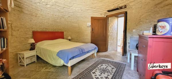 Belle propriété quercynoise du XIXe siècle avec pigeonnier, gîte indépendant, piscine et jardin nourricier – Catus (46150)