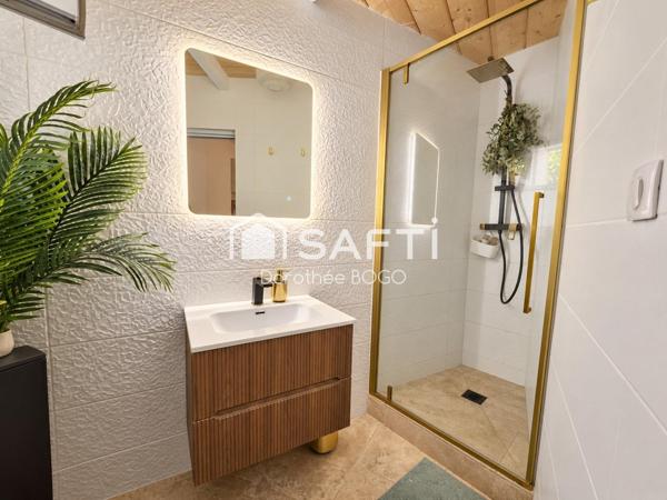 Maison de plain-pied - 2 chambres - piscine