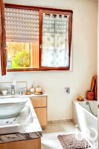 Maison à vendre 5 pièces 94 m² Vannes