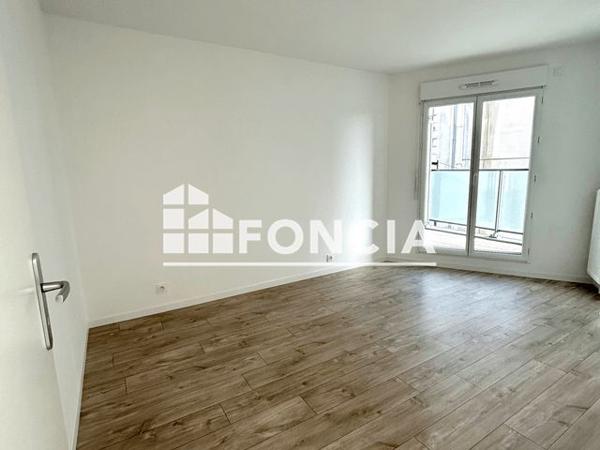 Location Appartement 2 pièces 44 m² - 2 RUE DU PORT ET RUE CHARLES COUSIN Auberviliers 93300