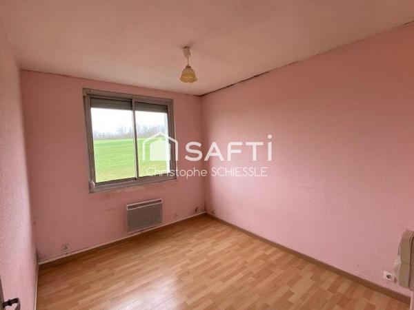 Immeuble complet , 12 appartements, garage et cave