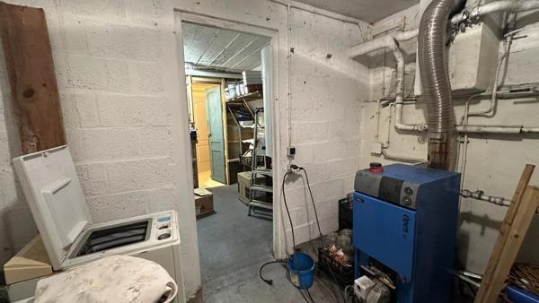 Vente                                                      Maison
                        
                     8 pièces                      160 m2                     à Pont-Audemer