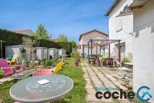 Saint-Priest (69800) Maison de rapport - 6 logements loués - Sant Priest Manissieux