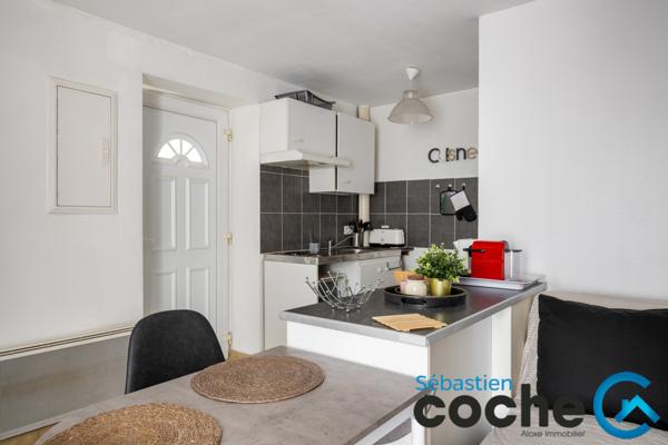 Saint-Priest (69800) Maison de rapport - 6 logements loués - Sant Priest Manissieux