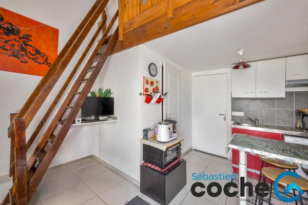 Saint-Priest (69800) Maison de rapport - 6 logements loués - Sant Priest Manissieux