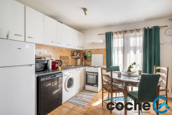 Saint-Priest (69800) Maison de rapport - 6 logements loués - Sant Priest Manissieux