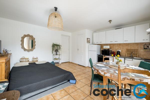 Saint-Priest (69800) Maison de rapport - 6 logements loués - Sant Priest Manissieux