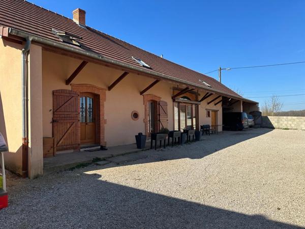 Rye – Propriété familiale avec dépendances et maisonnette indépendante