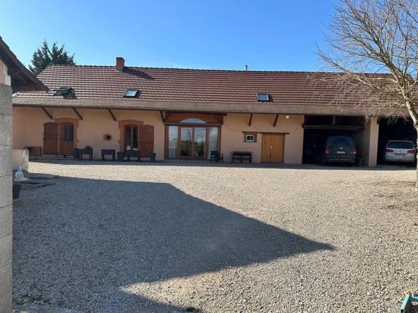 Rye – Propriété familiale avec dépendances et maisonnette indépendante