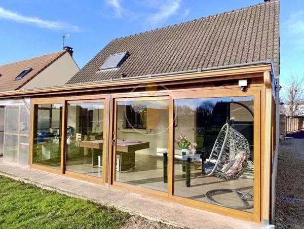 Vente                                                      Maison
                        
                     5 pièces                      105 m2                     à Tergnier