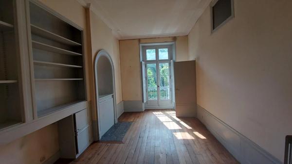 Appartement à vendre à Versailles (78000)