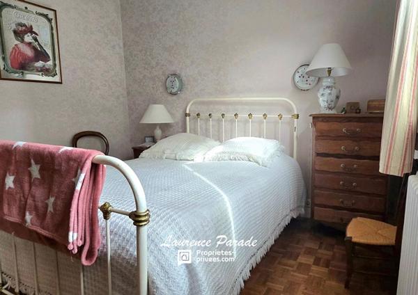 Maison centre ville avec rez de jardin et garage