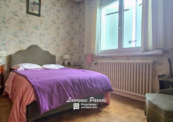 Maison centre ville avec rez de jardin et garage