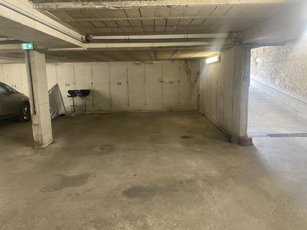 Étampes (91150) 2 PLACES DE PARKING NON BOXABLE EN SOUS SOL SÉCURISÉ DANS RESIDENCE DE STANDING 5 MN GARE RER C ETAMPES