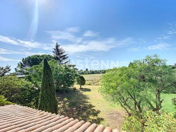 Maison de caractère en campagne avec grand terrain ? Beaucaire