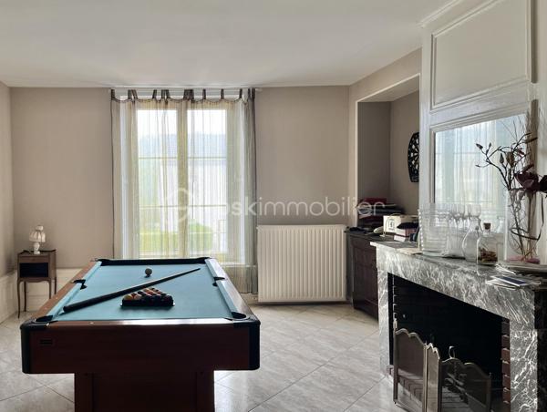 Immeuble mixte de 581 m²