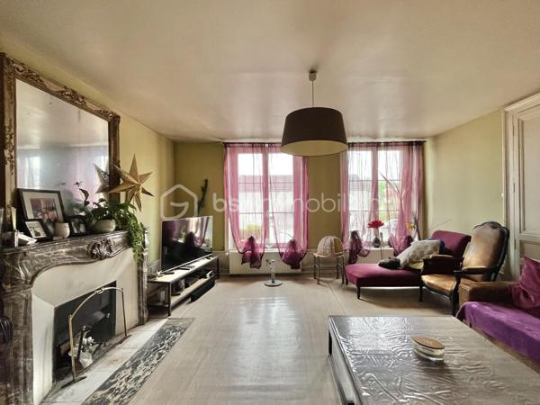 Immeuble mixte de 581 m²