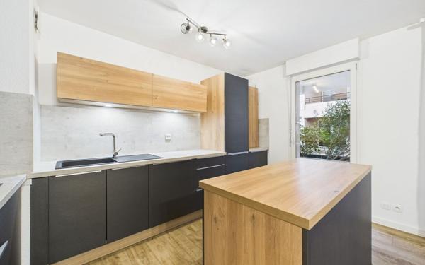 Appartement à louer    3 pièces • 67,55 m2 Erstein