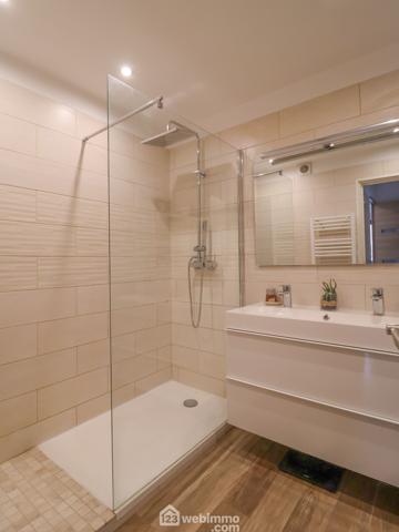 Appartement 81 m² à Marseille 13009