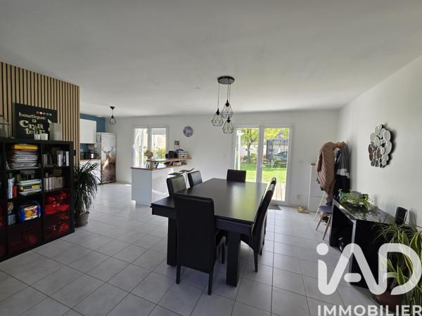 Maison à vendre 4 pièces 86 m² Issé