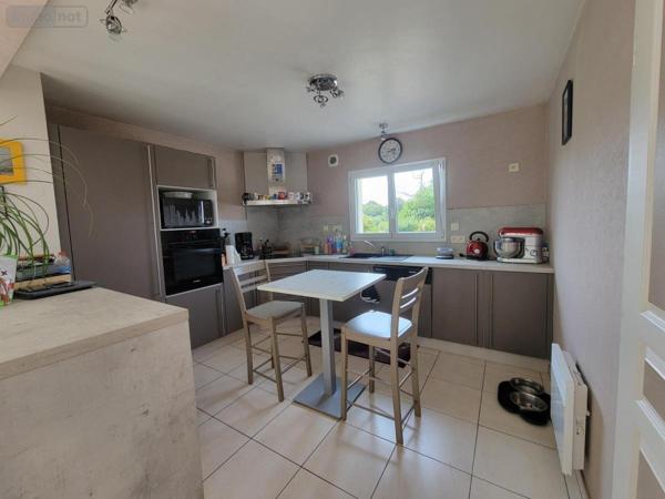 Maison à vendre à Gourin dans le Morbihan (56110), ref : 56071-2550