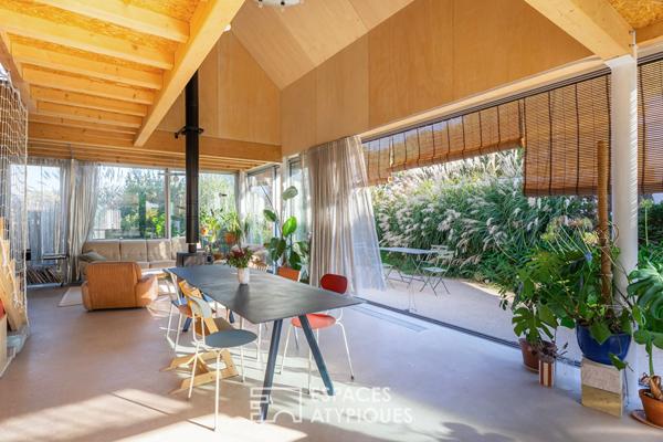 Cocon architectural dans le charmant village de Brillac