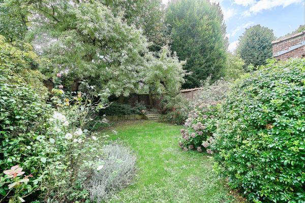 Vente Maison de luxe Lille 11 Pièces 290 m²