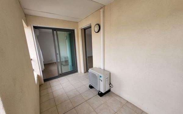 Appartement à vendre    3 pièces •  Lambesc