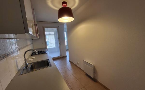 Appartement à vendre    3 pièces •  Lambesc