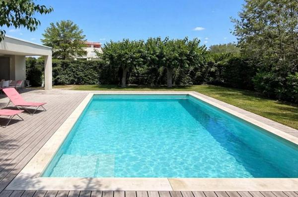 Appartement standing BBC avec terrasse & piscine