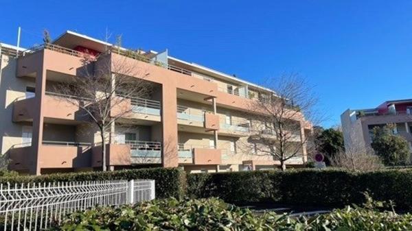 Appartement standing BBC avec terrasse & piscine