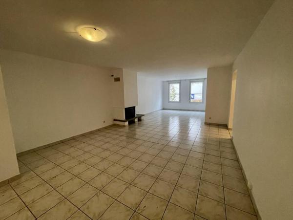 Location Appartement 124.69 m² - ÉPinal 88000