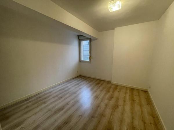 Location Appartement 124.69 m² - ÉPinal 88000